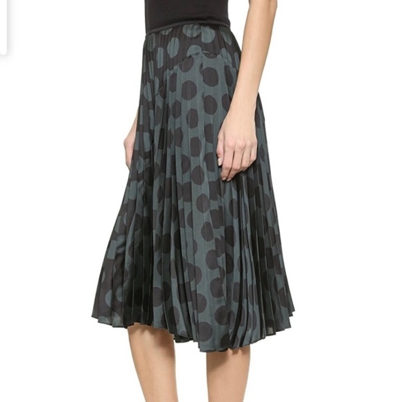 Theory Zeyn Pleated‎ Dotted Chiffon Skirt Size Large - Picture 1 of 13